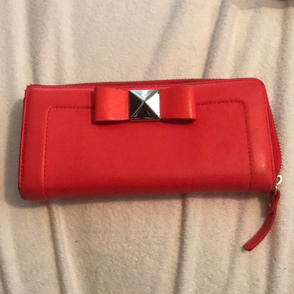 kate spade Handbags - Kate spade bow  wallet